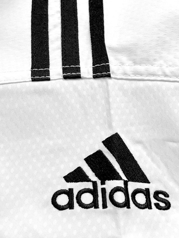 NOS adidas KARATE JAPAN ウインドブレーカー　白 金 M adidas Karate Uniform WKF Evolution Three-Line Top & Bottom