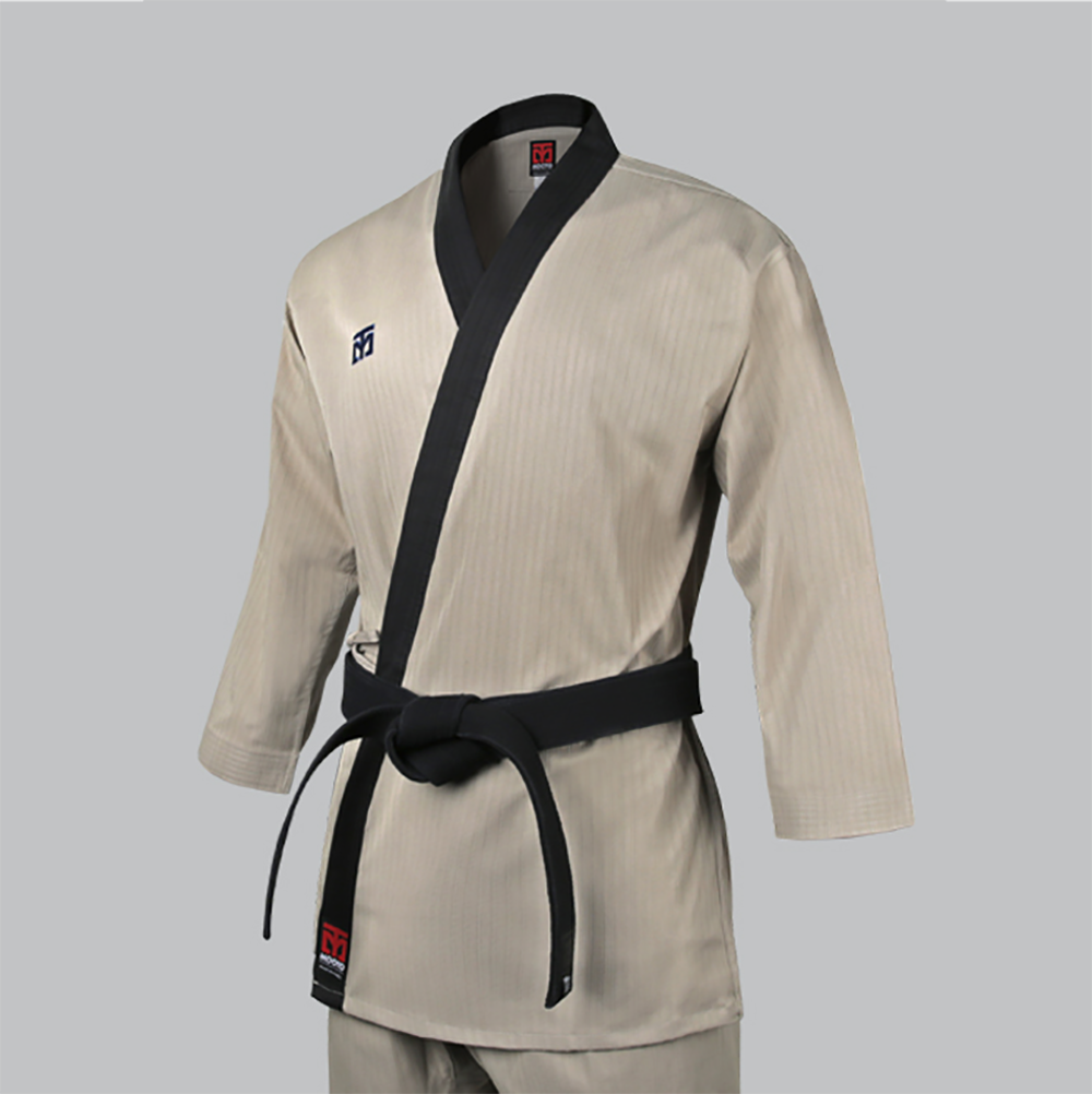 Karate Best Martial Arts / MOOTO USA